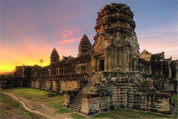 尊享柬埔寨金邊、吳哥五天四晚全景游