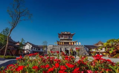 鳳凰古城、晚會、矮寨大橋、魔鬼玻璃棧道、墨戎苗寨汽車兩日游