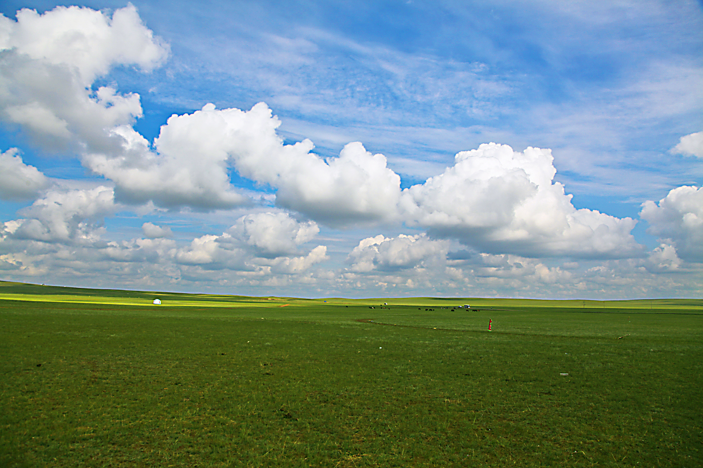 (人氣草原、5A響沙灣、歡樂牧場、內(nèi)蒙古博物院、夢幻水世界)雙飛5日親子游